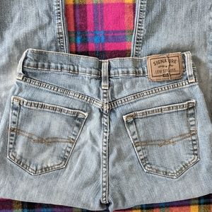✨3/$15✨Levi bf jeans